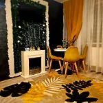 Manu Studio