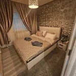 Manu Studio